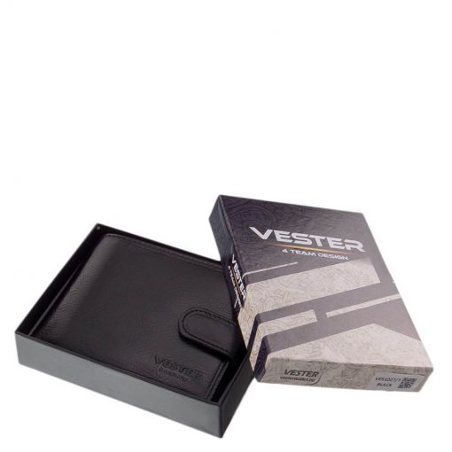 Vester Luxury márkás férfi bőr pénztárca, mely elegáns kivitelben készült valódi bőr alapanyagból, fekete színben. Külső átkapcsoló pánttal.